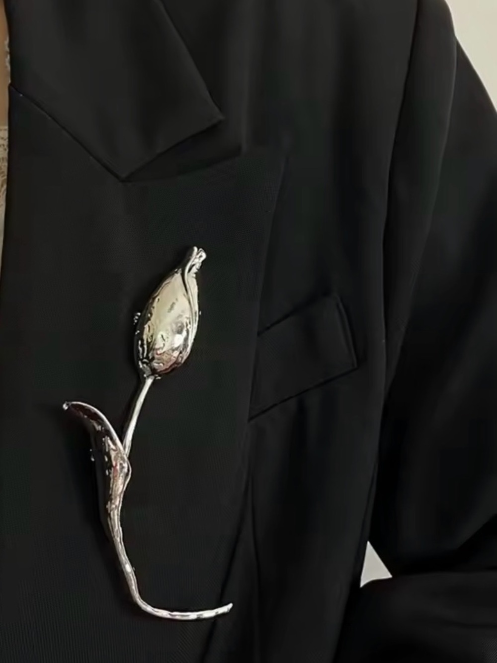 Silver Tulip Brooch - Statement Floral Pin